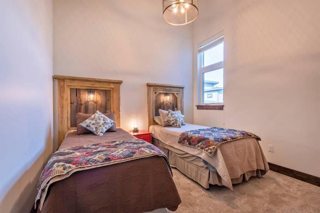 Bear Lair At Teton Valley Idaho ビクター エクステリア 写真